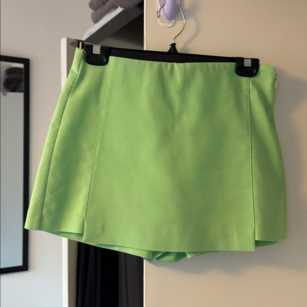 Vibrant Lime Green Skort, standout! worn twice